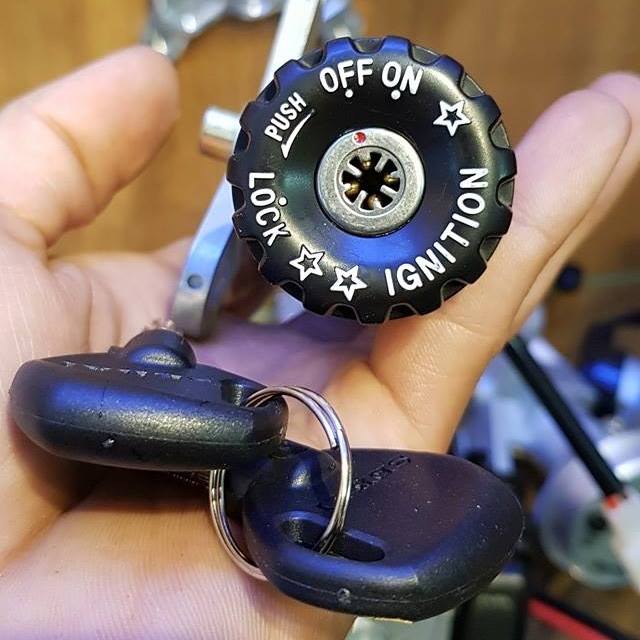 KHÓA XE MÁY CHỐNG TRỘM CAO CẤP 8 CẠNH - SEKAI dành cho xe máy Jupiter (trừ Jupiter Gravita và dòng Fi không lắp được)