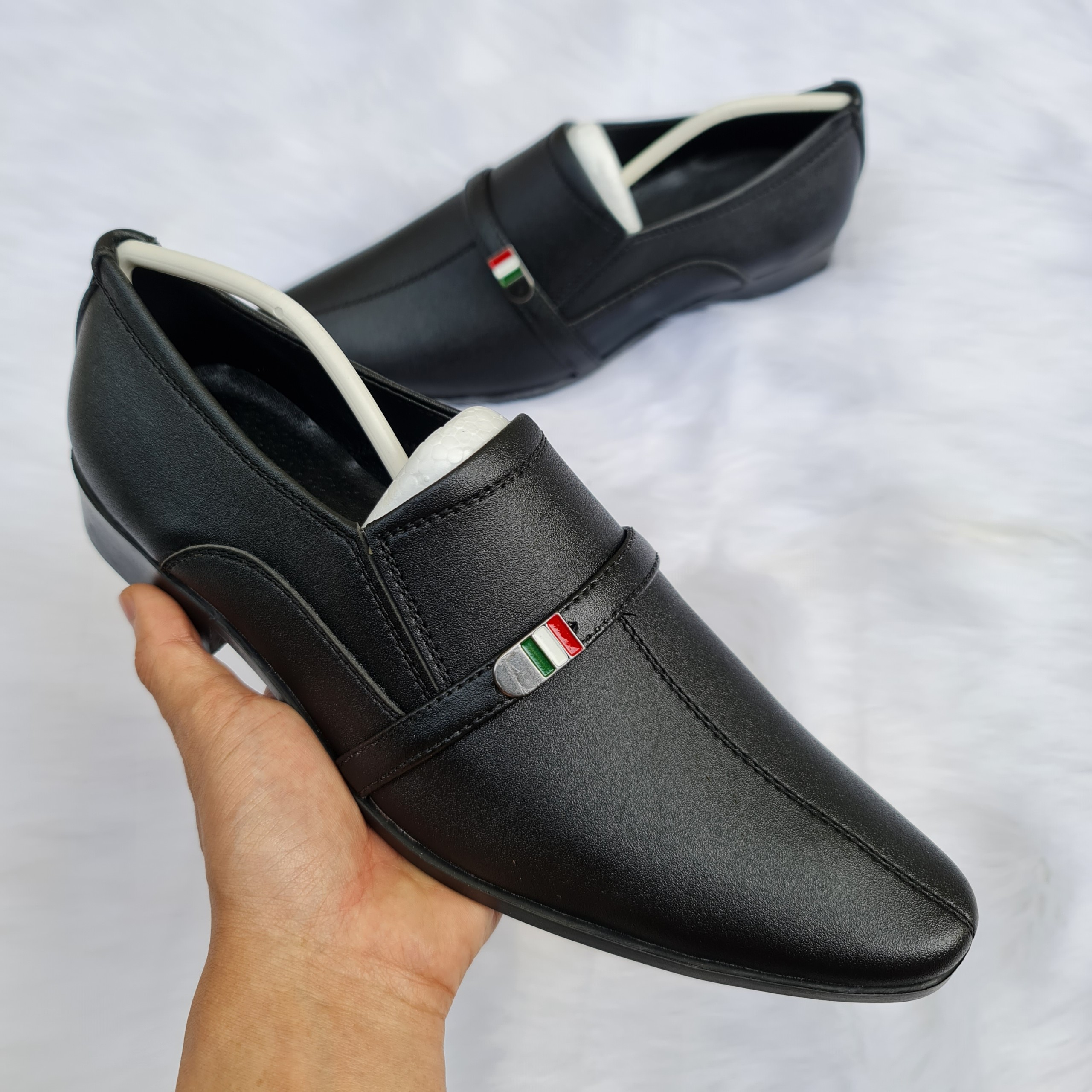 [HCM]Giày Tây Da Cát Nhám Đế Khâu Phối Đường Chỉ Độc Lạ