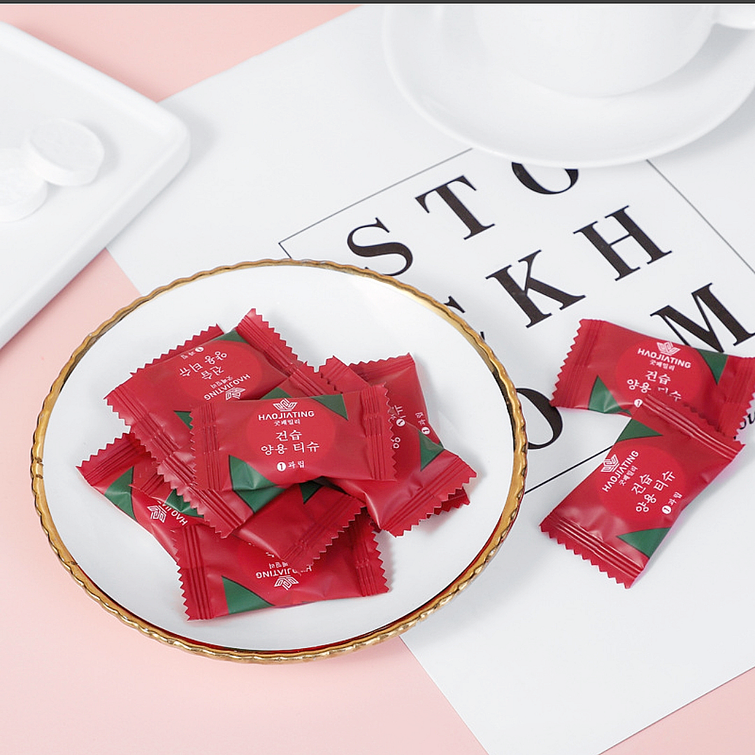 Combo 100 viên khăn nén bỏ túi hình viên kẹo đa năng