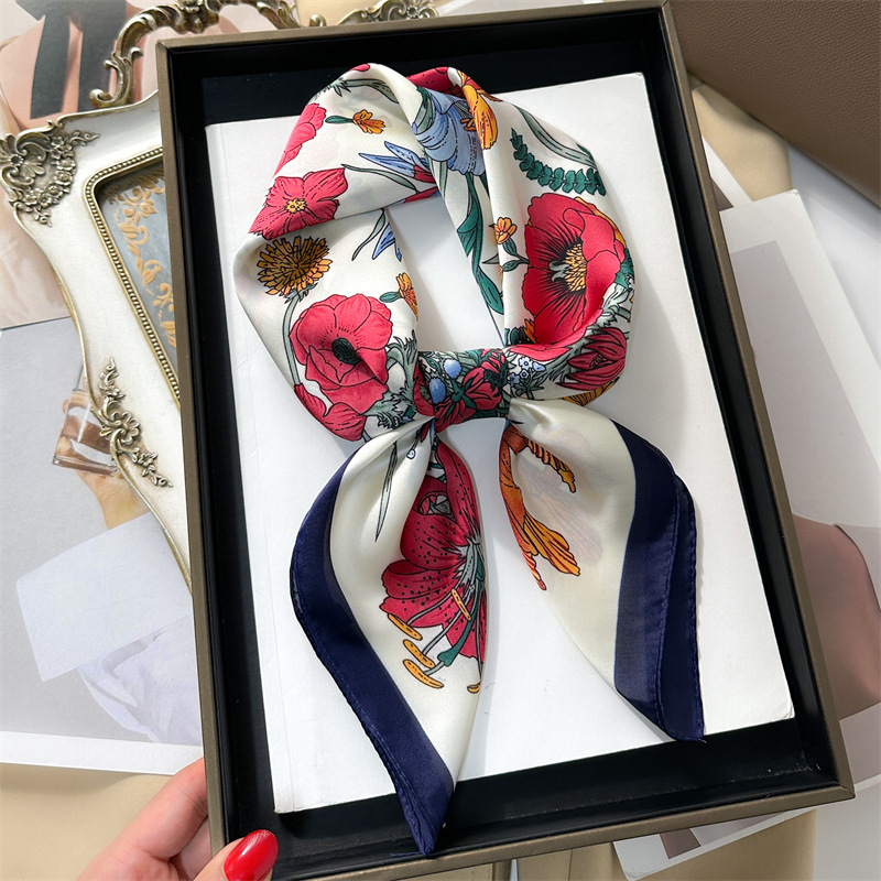 Khăn lụa vuông họa tiết - cam xich- choàng cổ cao cấp 70x70cm khăn bandana lụa thythy