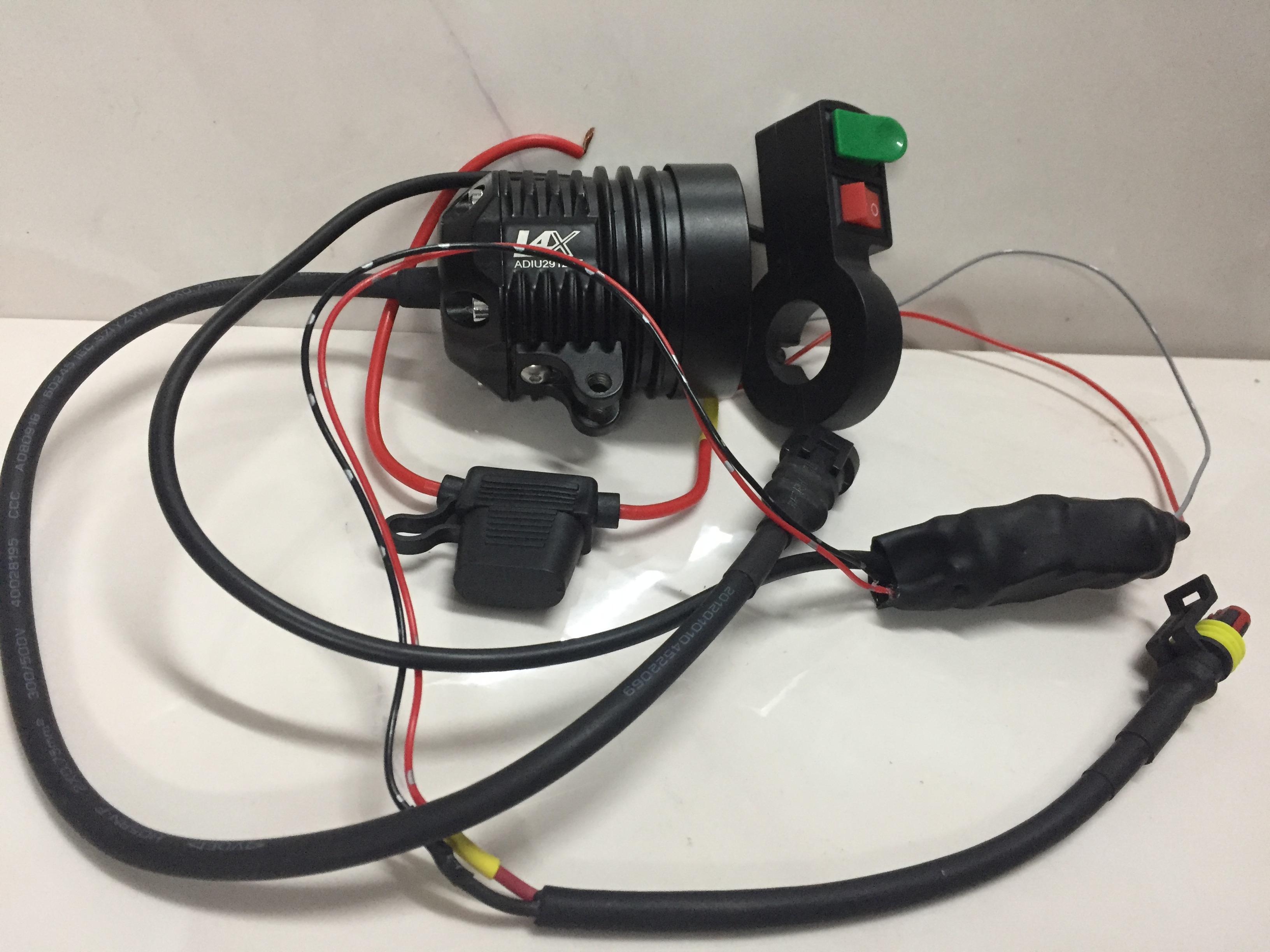 ĐÈN TRỢ SÁNG L4X (bộ sp đầy đủ 1ct tay lái on off passing+ 1 mạch passing + 1 đèn L4x loại sịn)