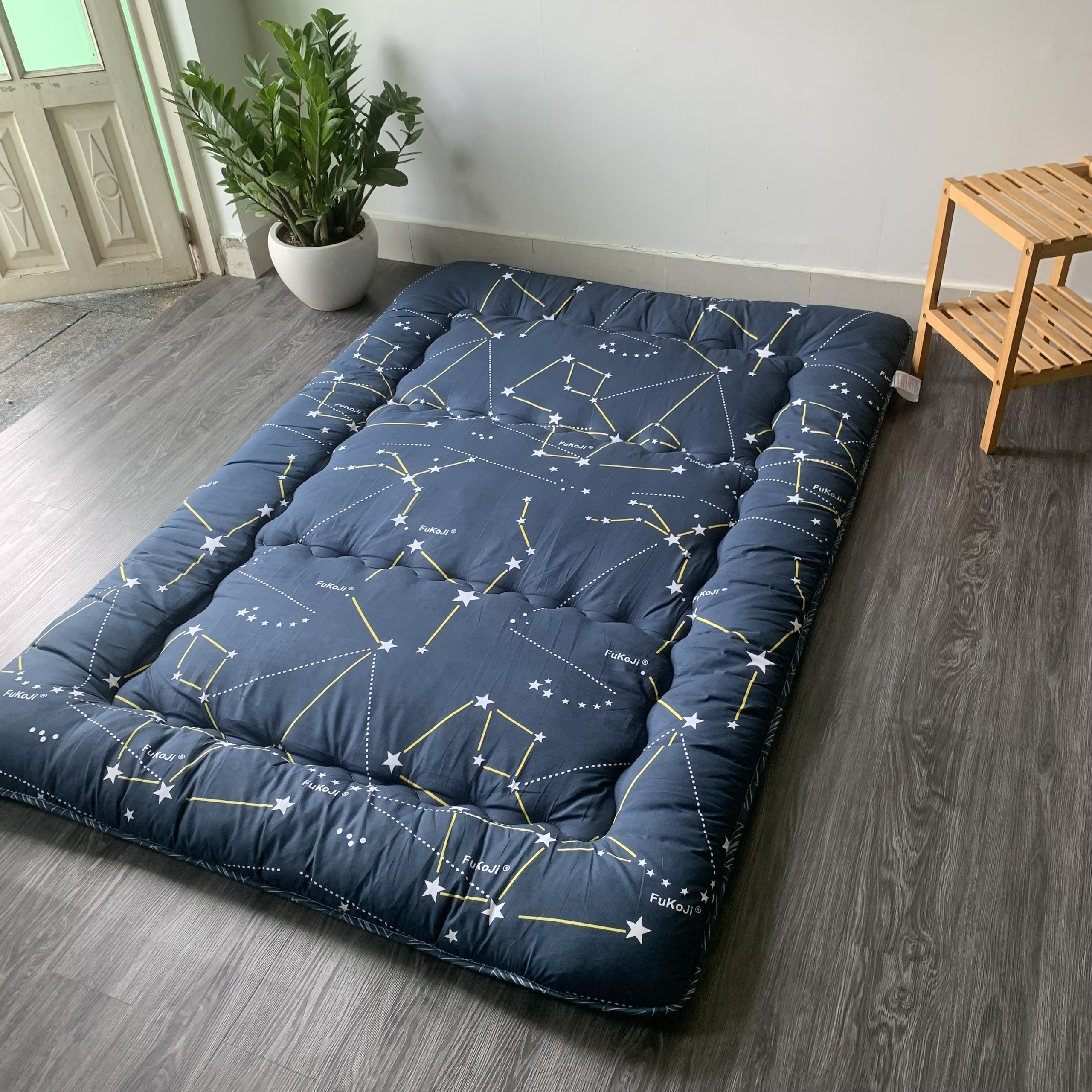 Topper Nệm Fukoji Xuất Nhật, Nệm Trải Sàn Tiện Lợi, Đệm Văn Phòng Size 1m x 2m; 1m2 x 2m; 1.4m x 2m; 1.6m x 2m, 1m8 x 2m