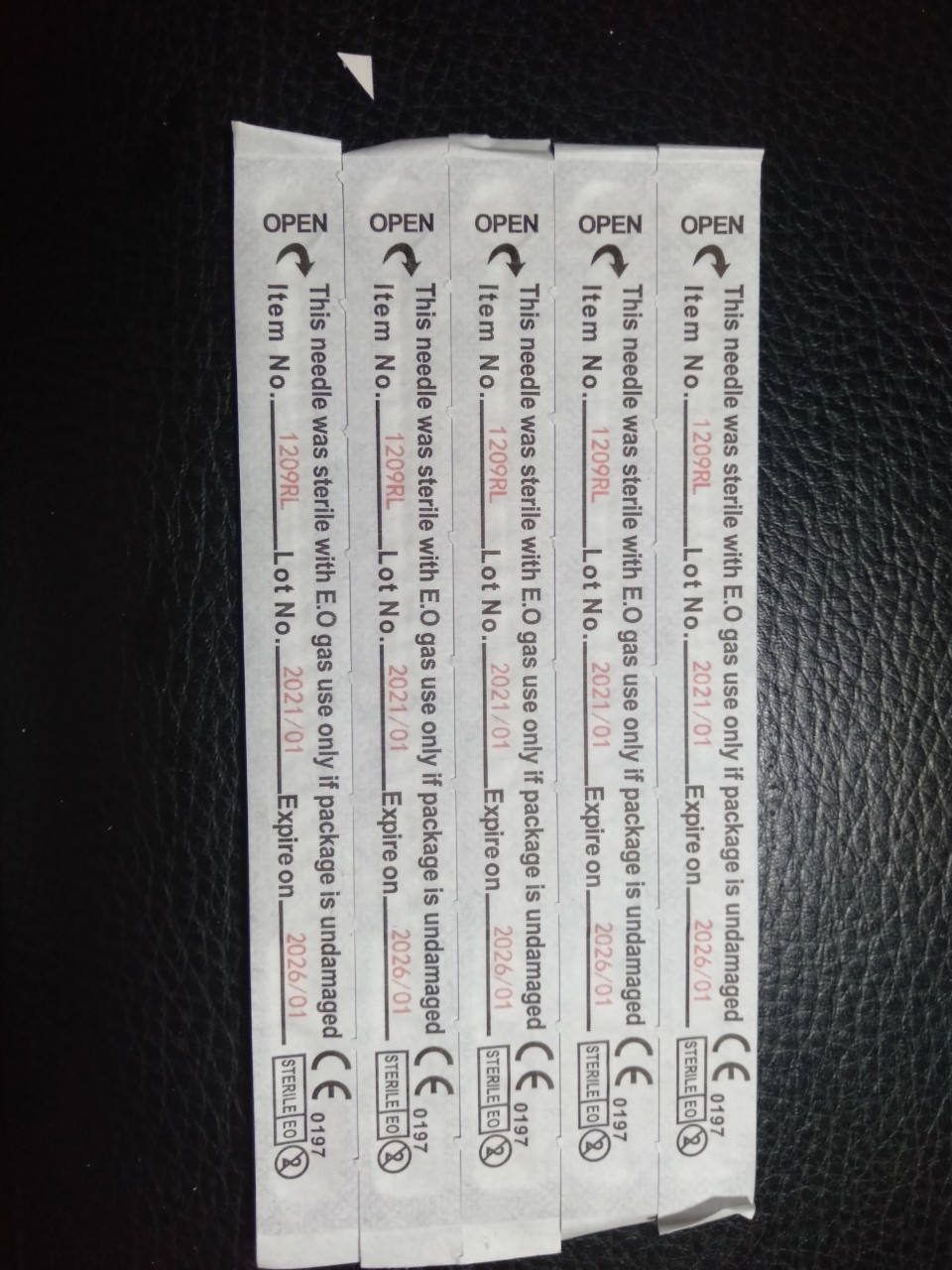 Vỉ 5 cây Kim +NGÒI RS 5RS.7RS.9RS.11RS VÀO màu .tô màu khi xăm.kim xăm hình.kim xăm thẩm mỹ siêu bén