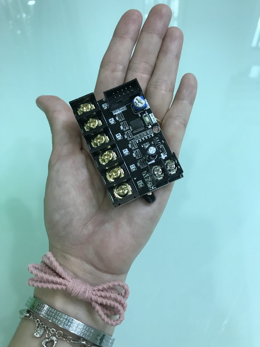 6c30a - mạch led vẫy 6 kênh công suất cổng 30a