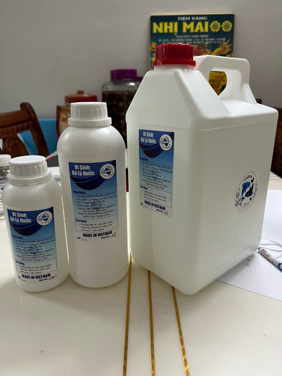 Vi sinh xử lý nước chuyên dụng cho hồ nuôi cá cảnh, cá koi FISHTON NHIỀU DUNG TÍCH