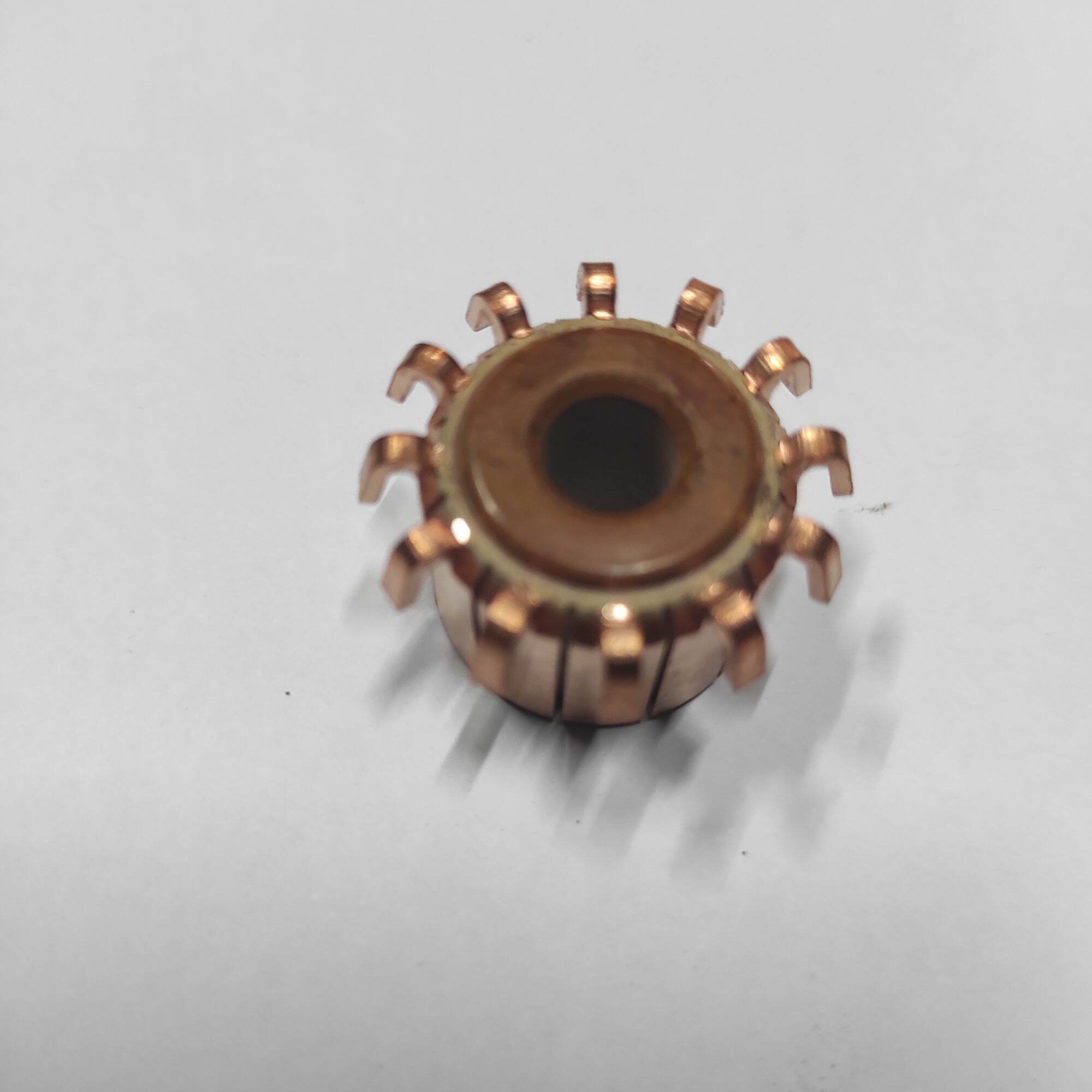 Cổ góp 12 lam cốt 8mm đk 22 cao 18 dùng cho đề xe, mô tơ