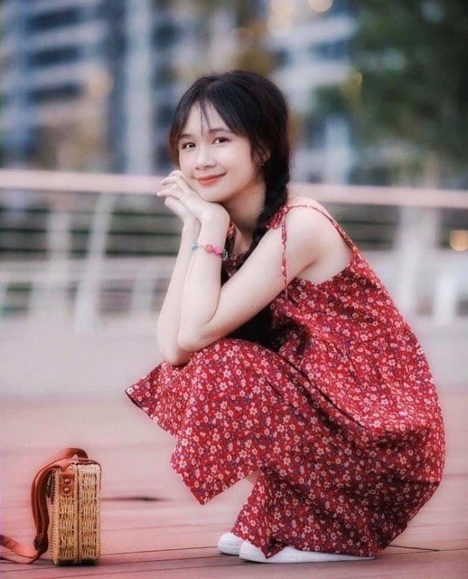Đầm hoa 2 dây babydoll đỏ