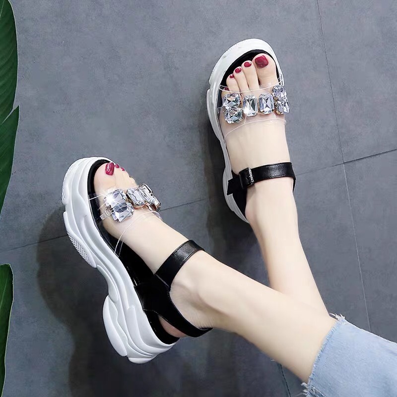 Sandal nữ đính đá thời trang siêu đẹp