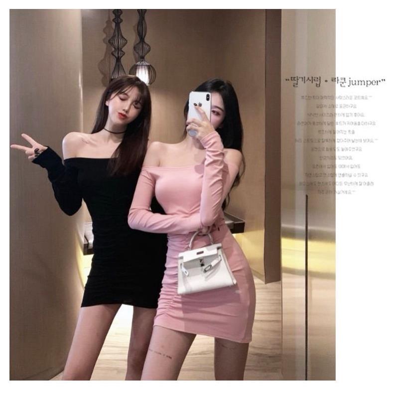 Đầm Body nhún trễ vai, tay dài sexy. Phong cách cực sang chảnh
