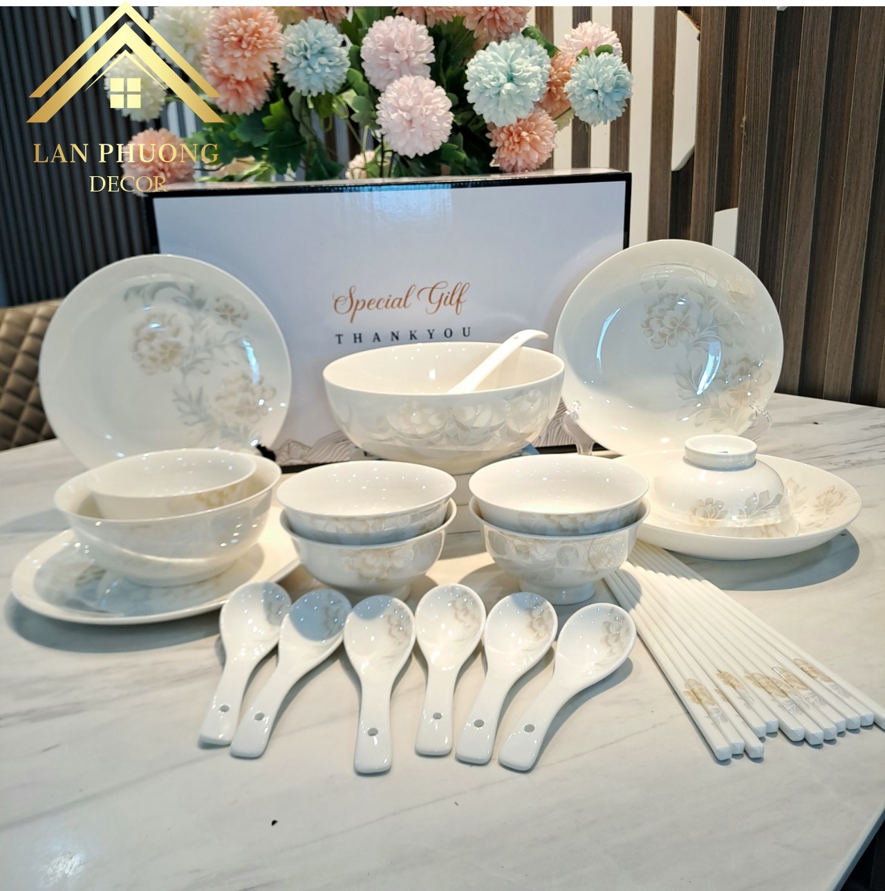 Set bộ bát đĩa sứ xương 25 món và 18 món , hộp quà tặng sang trọng