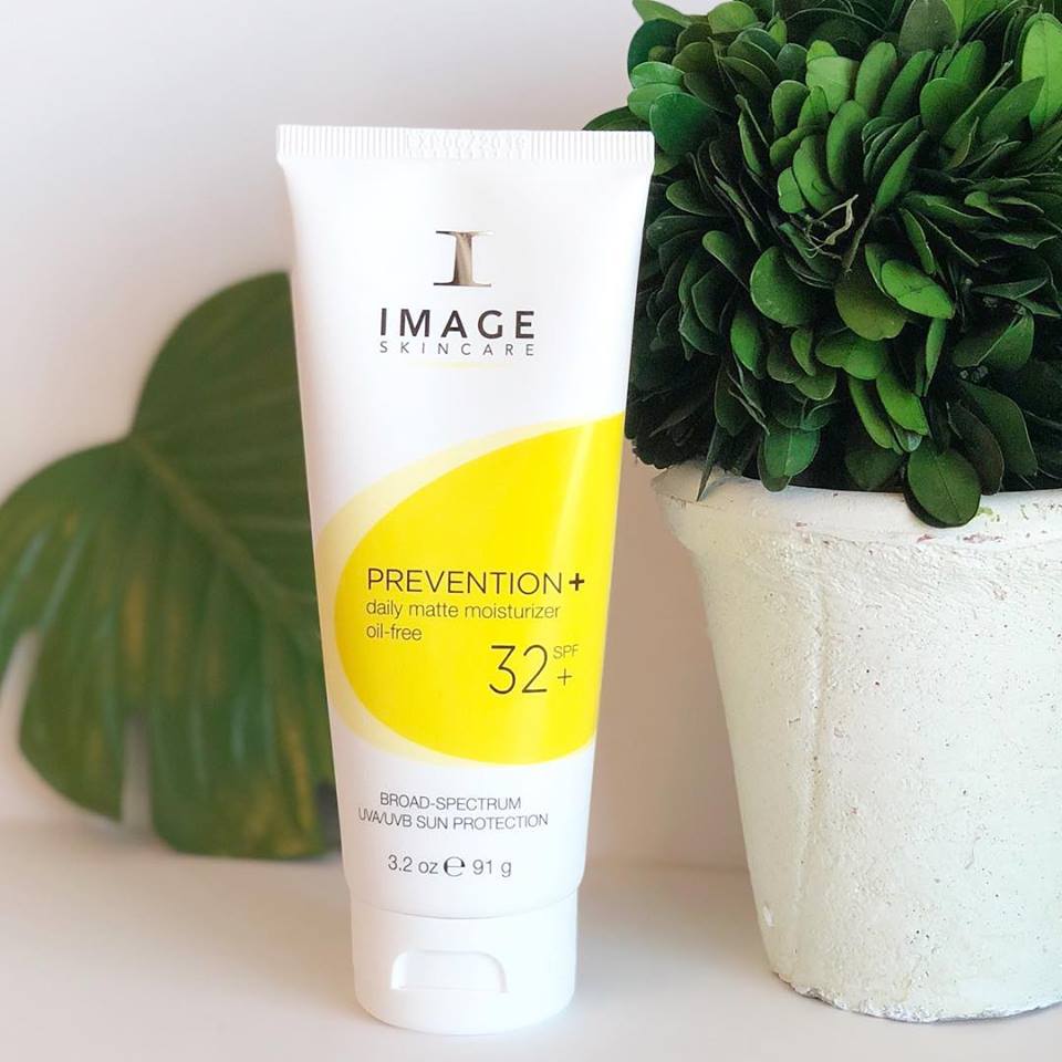 Kem chống nắng cho da dầu image prevention+ daily matte spf32