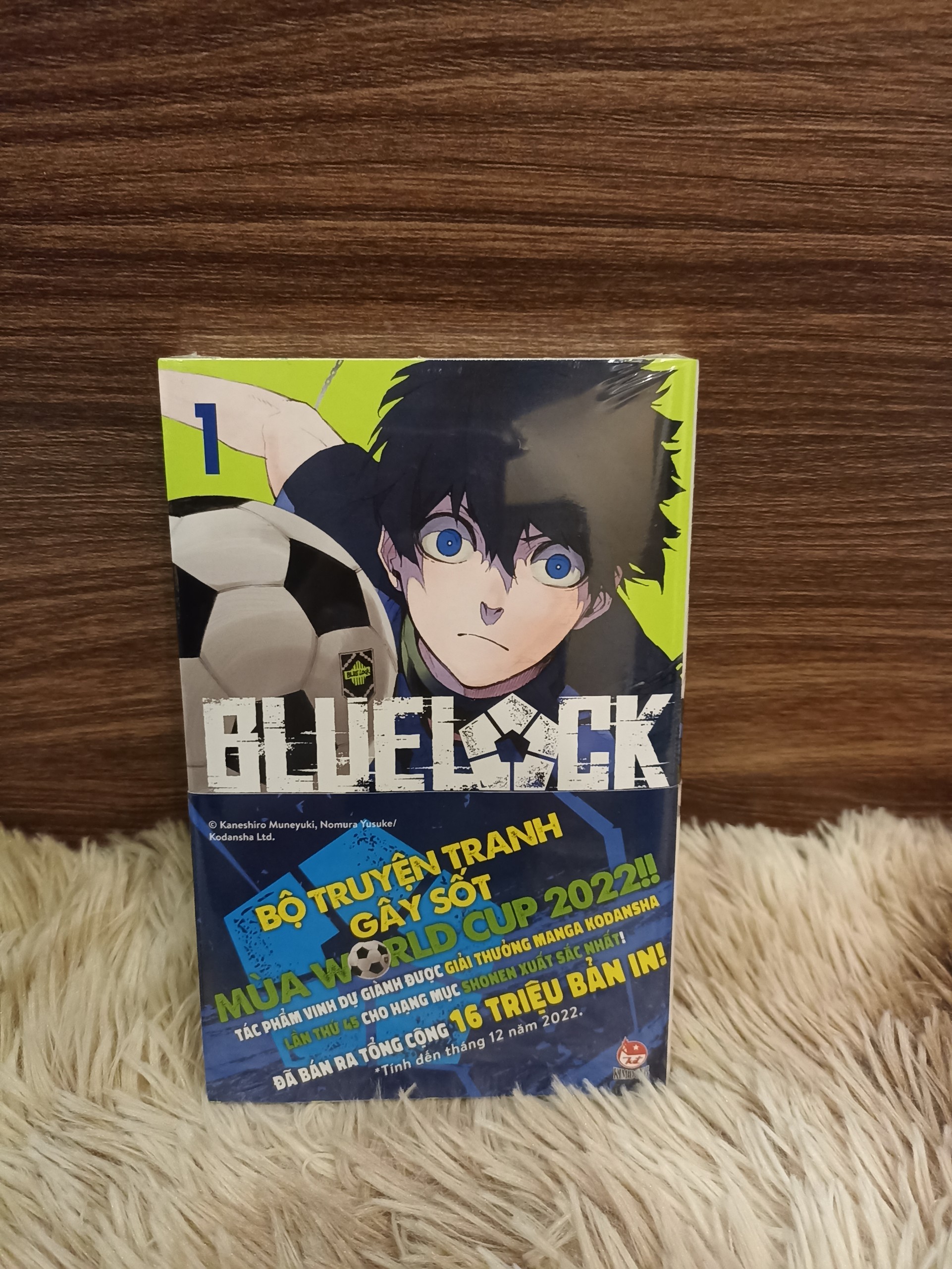 Blue lock - tập 1 - tặng kèm obi + standee ivory + card pvc + poster + ống đựng
