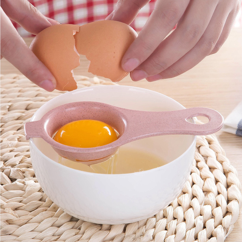 Dụng cụ tách lòng đỏ lòng trắng trứng dễ dàng