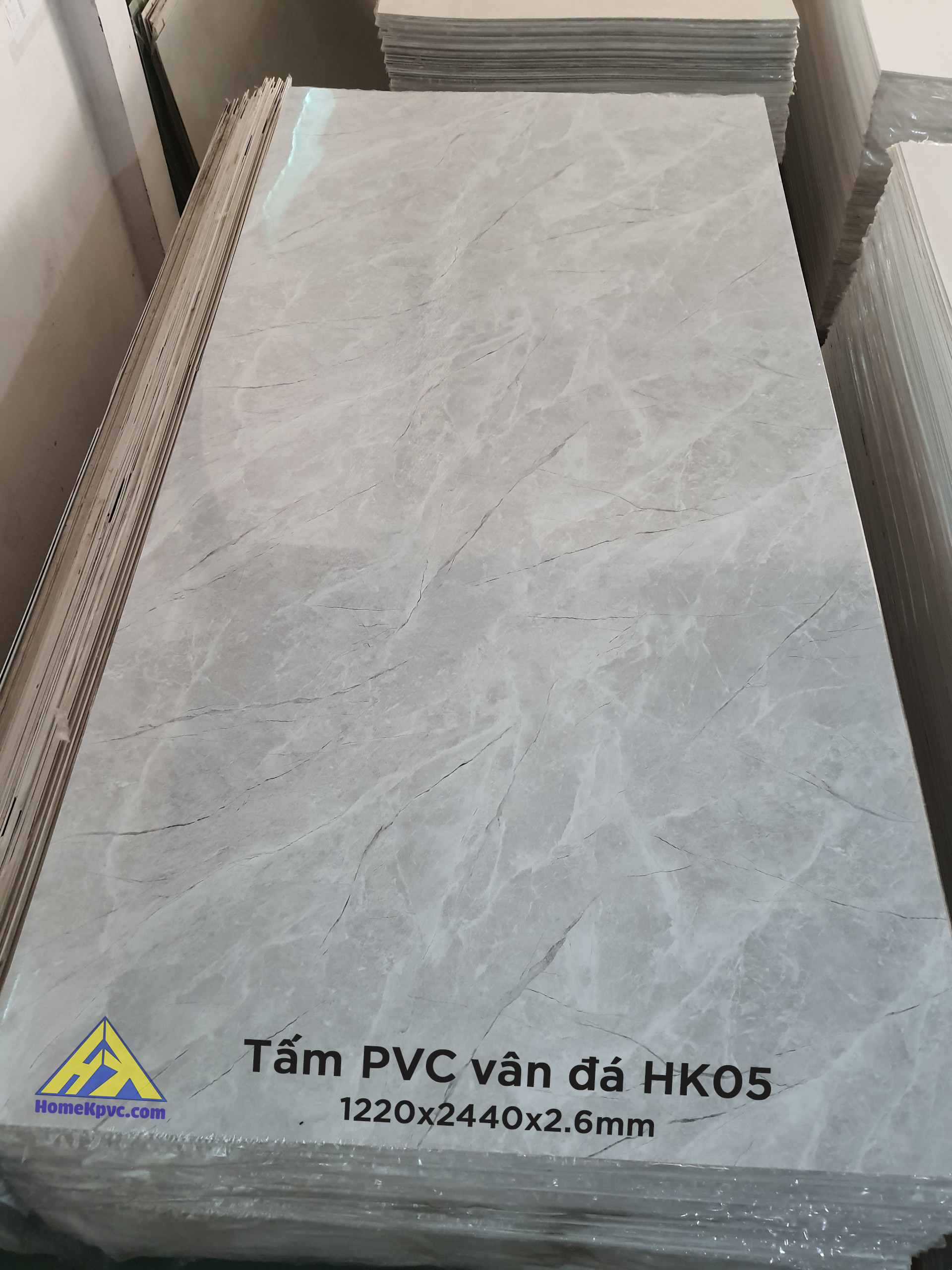 Tấm ốp tường PVC Vân Đá Trang Trí Tường