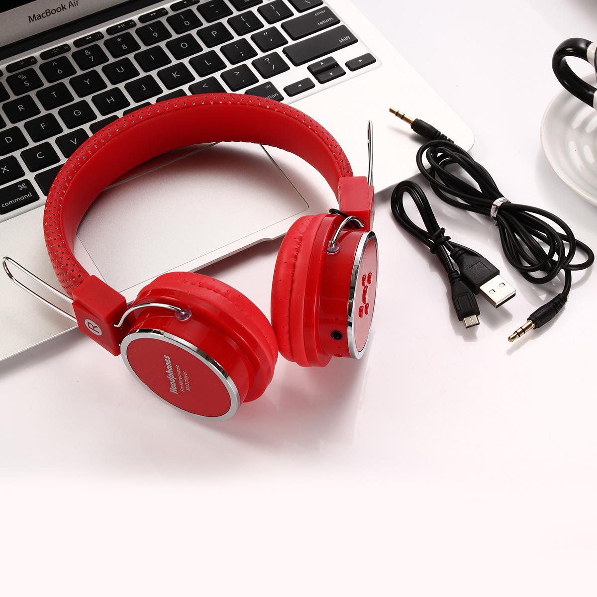 Tai Nghe Bluetooth Không Dây Có Mic Loại Tốt  , Mua Ngay Tai Phone Chụp Đầu Không Dây Bt- 05 Nhập Khẩu  Chất Liệu Nhựa Bóng  Không Bám Bẩn , Màu Sắc Thanh Lịch Phù Hợp Với Mọi Đối Tượng ,Tích Hợp Sẵn Micro Đàm Thoại Bên Trong.