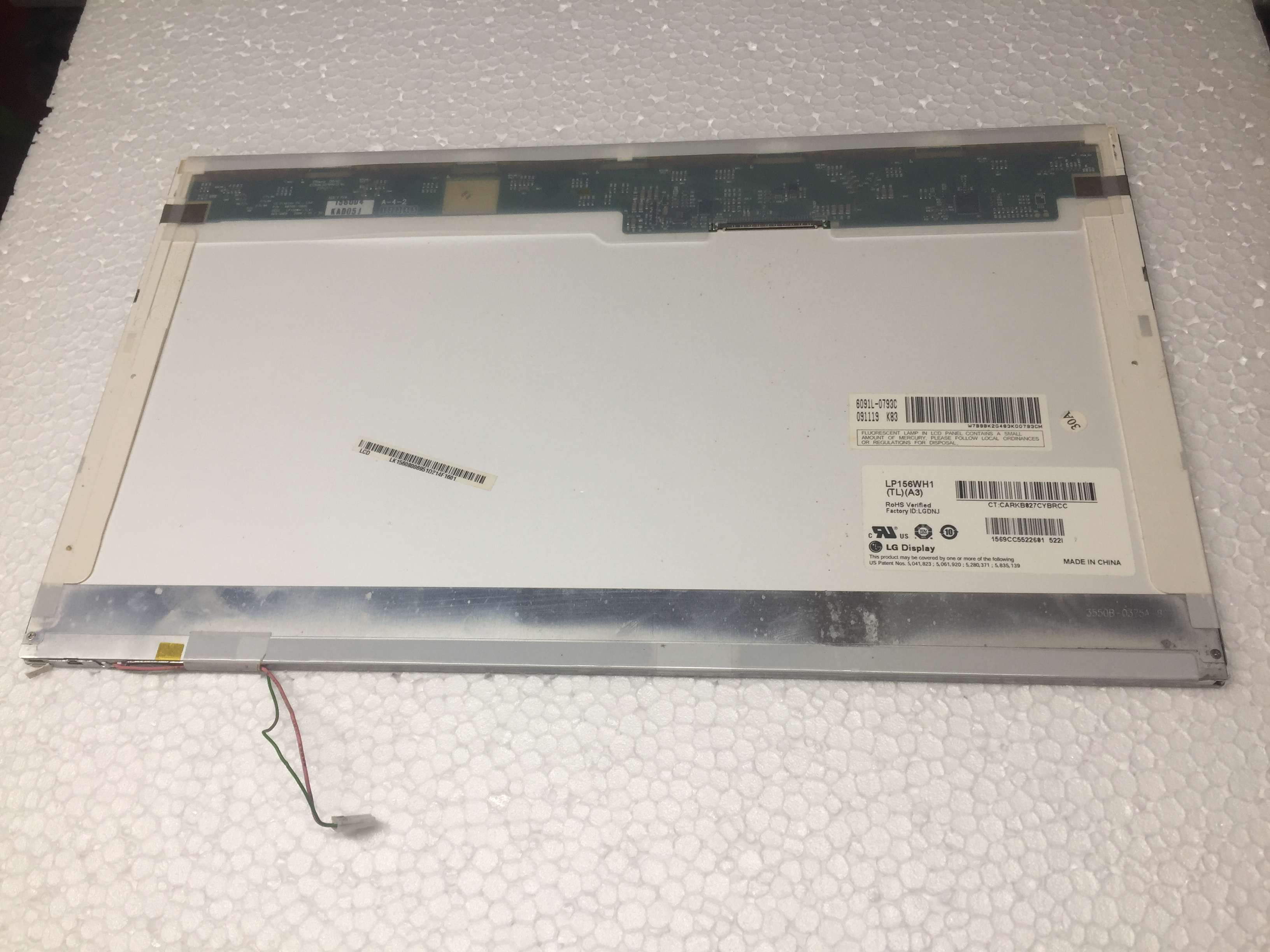 Màn hình LCD Laptop Chạy Đèn cao áp 15.6 in WIDE 30 Pin Lỗi nhẹ chọn ngẫu nhiên