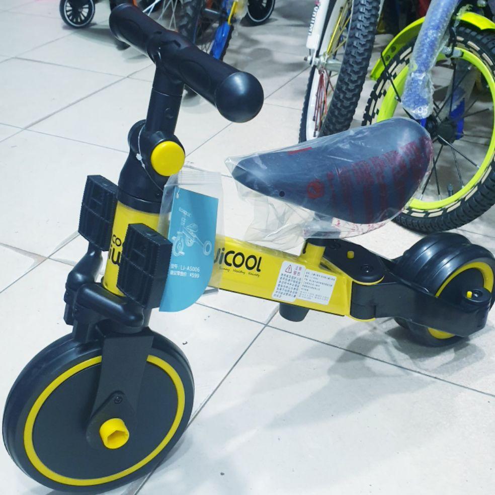 Xe Cân bằng Kiwicool kiêm Xe đạp ba bánh và bơi chân dành cho bé (3 in 1)