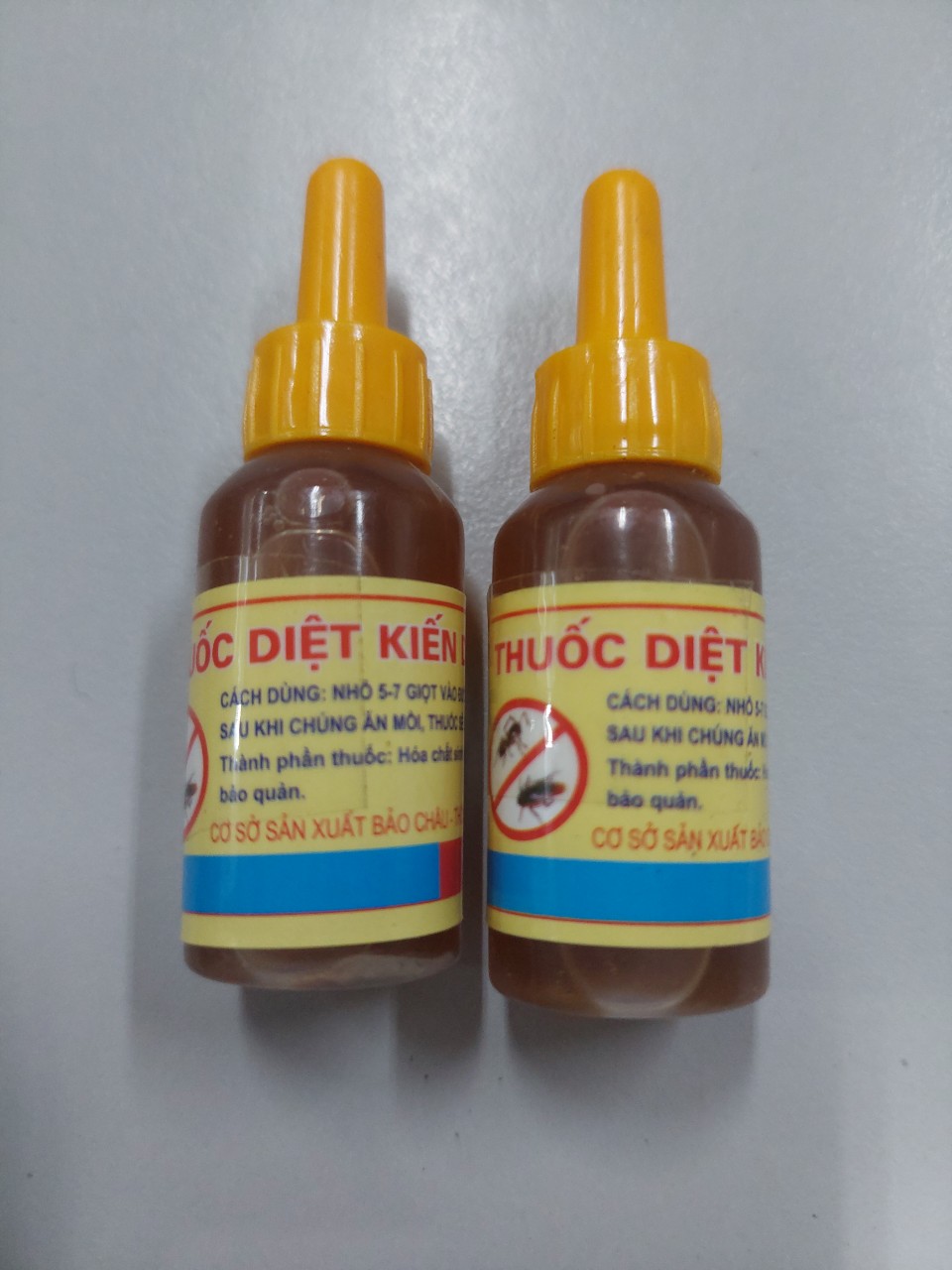 thuoc-diet-kien-gian-sinh-hoc-diet-tan-goc-khong-doc-hai-bao-chau-quang-nam-lo-10ml-hang-tot-chinh-hang-2 thuoc-diet-kien-gian-sinh-hoc-diet-tan-goc-khong-doc-hai-bao-chau-quang-nam-lo-10ml-hang-tot-chinh-hang-2