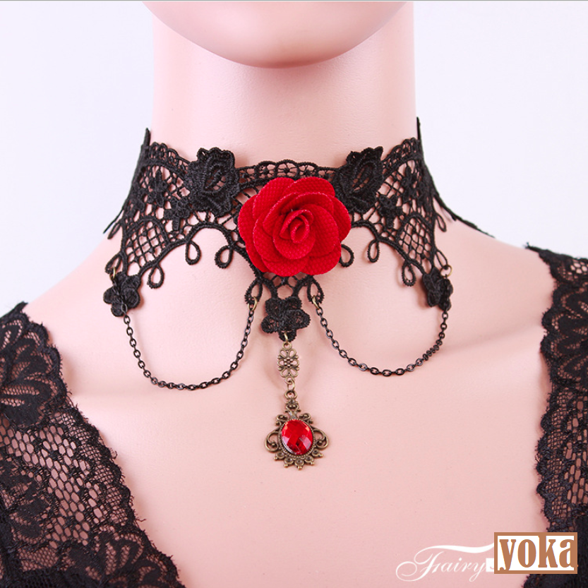 Vòng cổ choker ren đen bông hồng đỏ phá cách