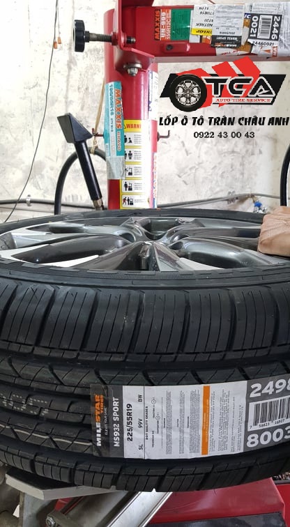 Lốp MILESTAR 225/55R19