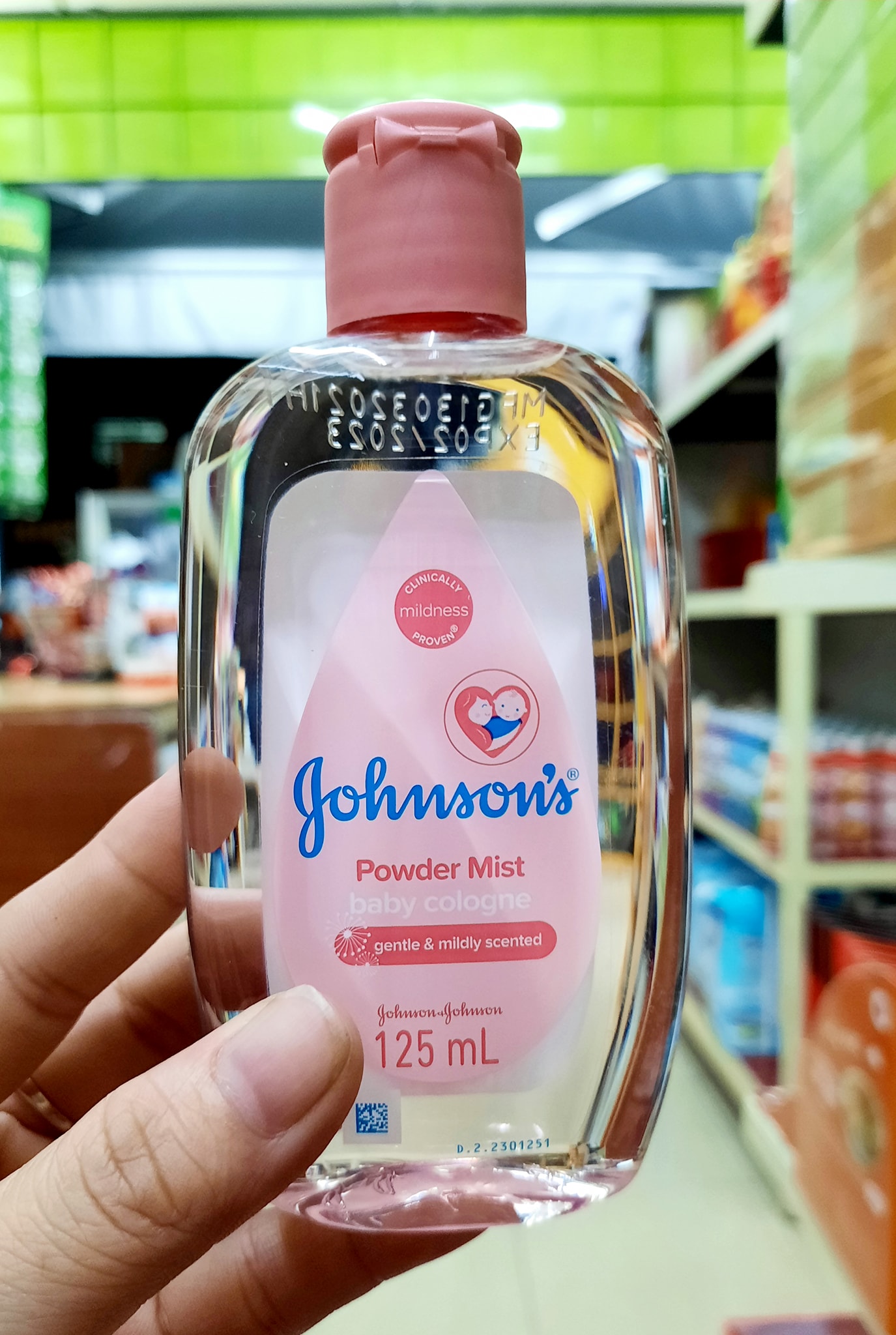 Nước hoa johnson's powder mist - hương phấn thơm 125ml - 4801010125303
