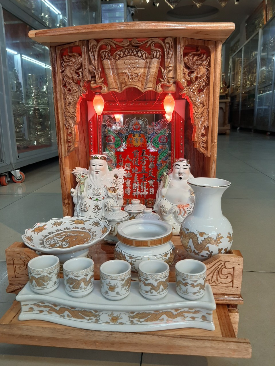 [HCM]Bàn thờ Thần Tài Ông Địa giá rẻ đẹp gỗ Xoan ngang 35 cao 50  Bộ Combo 9 món - Đồ Thờ Thắng Duyên Đại Phát