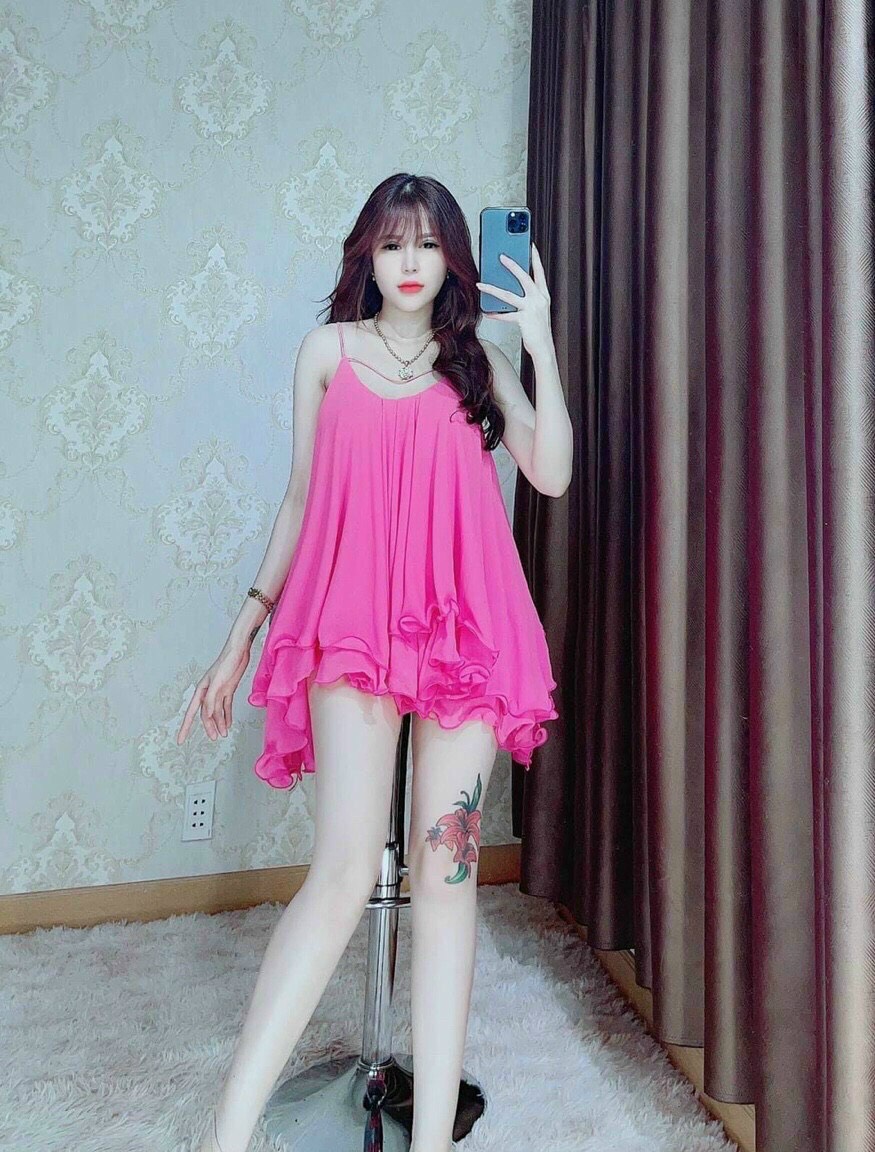 Áo hai dây form dài xòe bèo hở lưng dễ thương