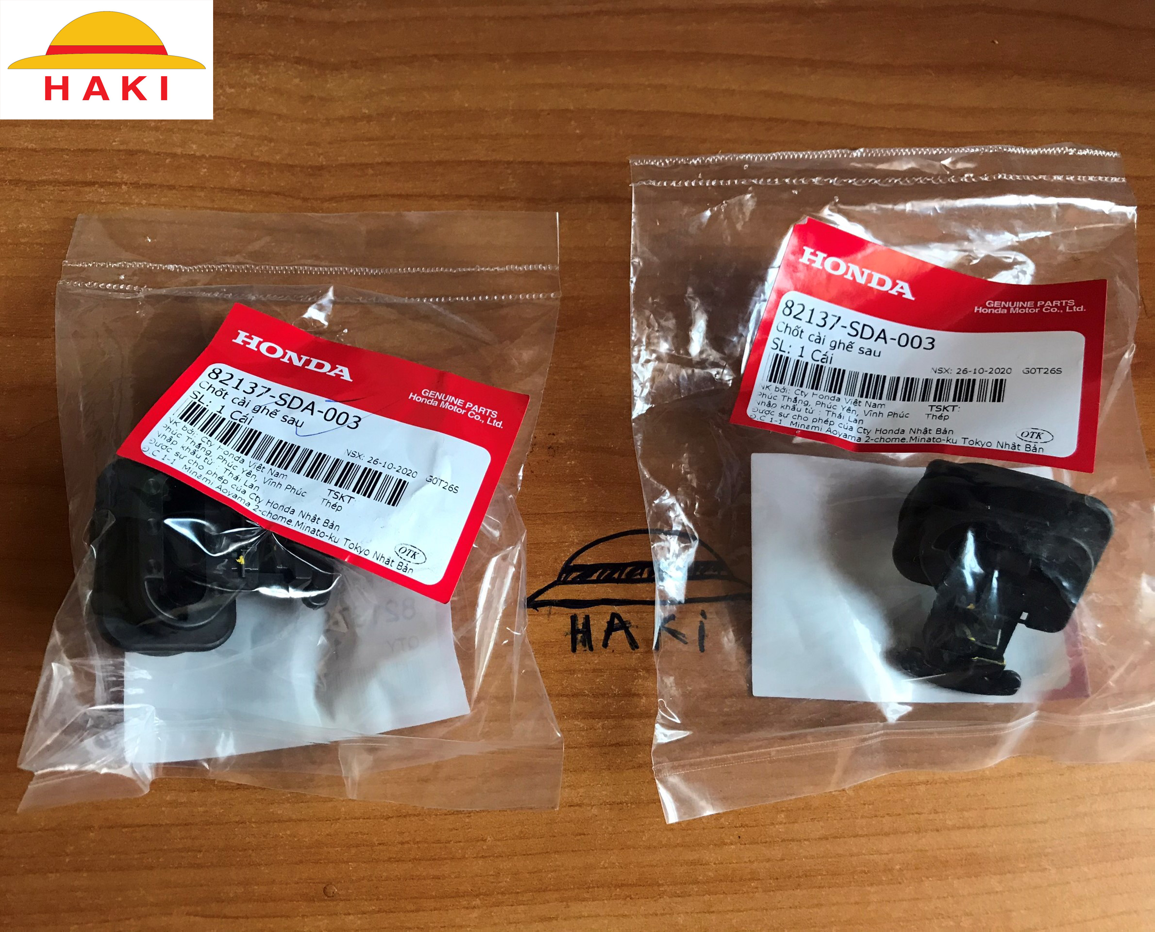 [CHÍNH HÃNG] CHỐT CÀI/ KẸP NHỰA BĂNG GHẾ SAU HONDA CIVIC 2006-2016 82137-SDA-003 (Đvt: cái)