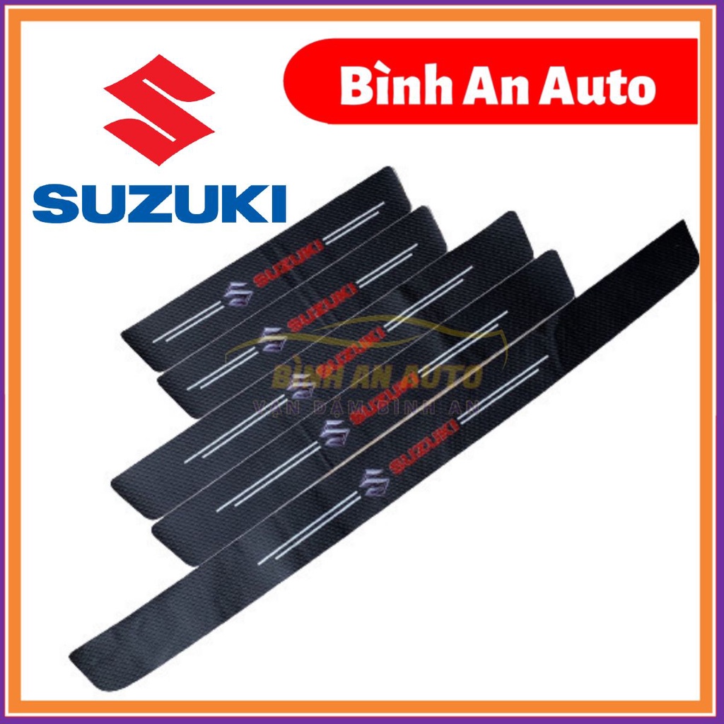 SUZUKI - BỘ MIẾNG Dán Chống Trầy Xước Có Logo Hãng Suzuki Bảo Vệ Bậc Cửa Và Dán Cốp Xe Hơi, Xe Ô Tô Bằng Sợi Carbon