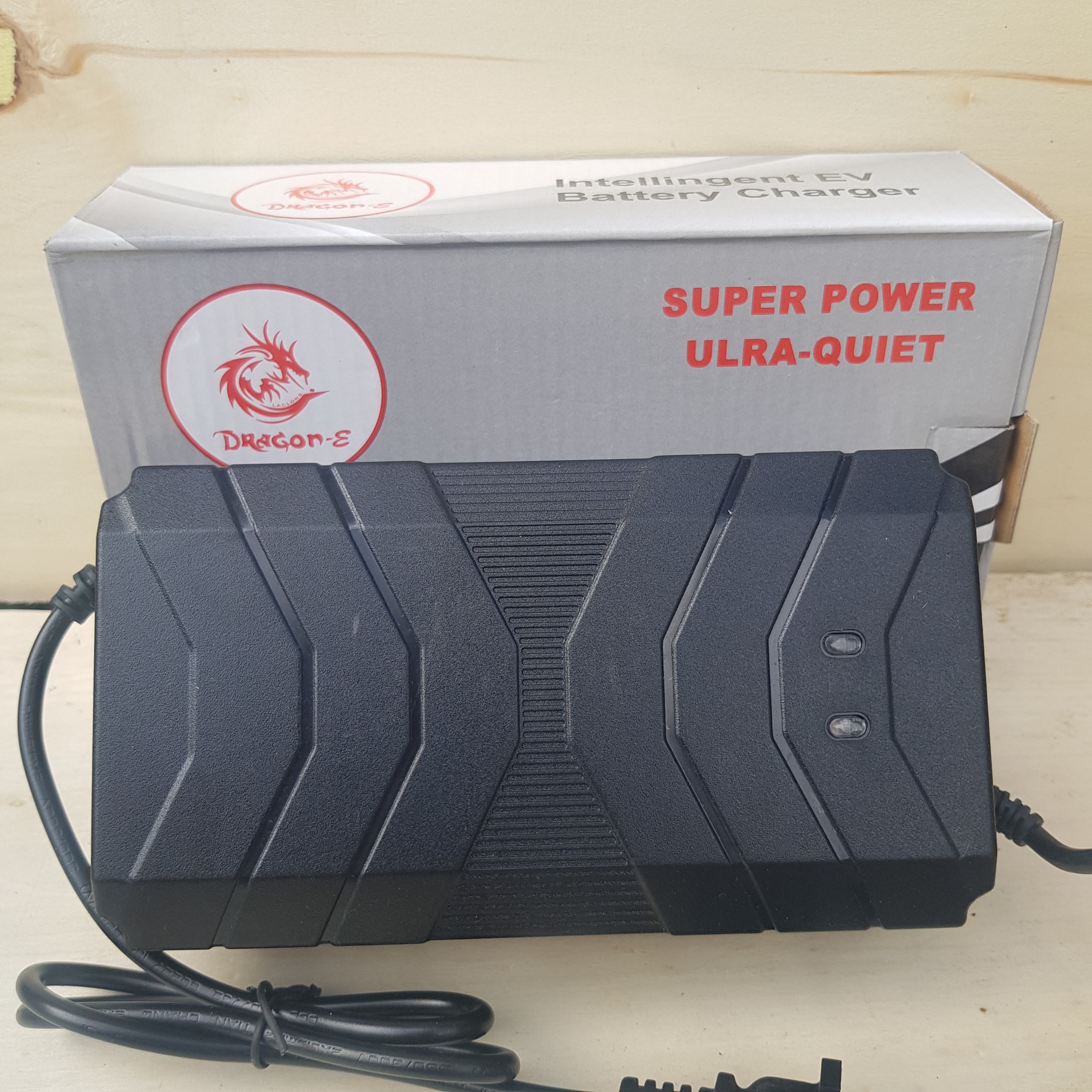 Sạc 72v - 20AH xe đạp điện DRACA XE ĐIỆN GIA HUY