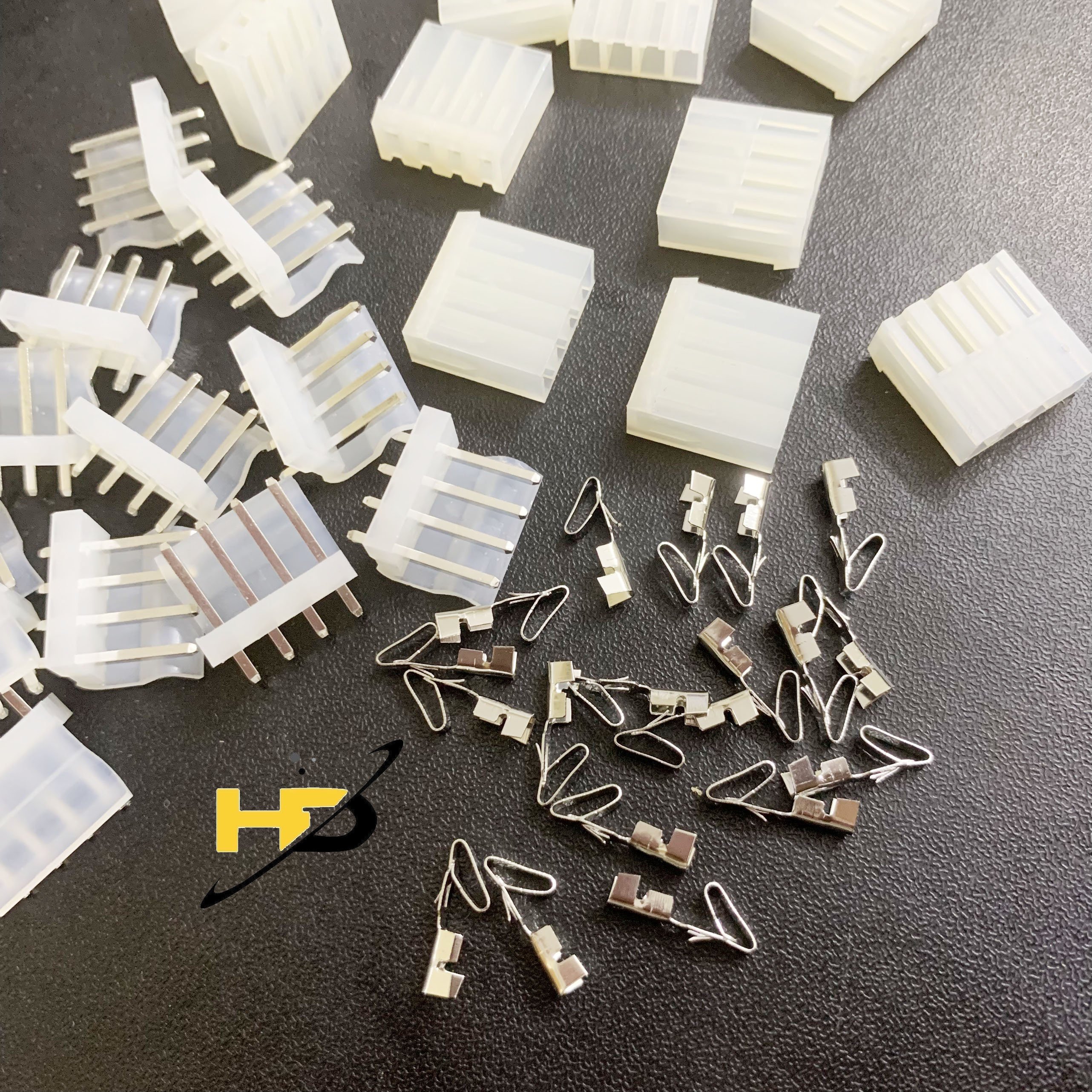 Ch3.96 4p gồm đực thẳng + cái + lõi kẽm, giắc cắm ch3.96 4 chân mới