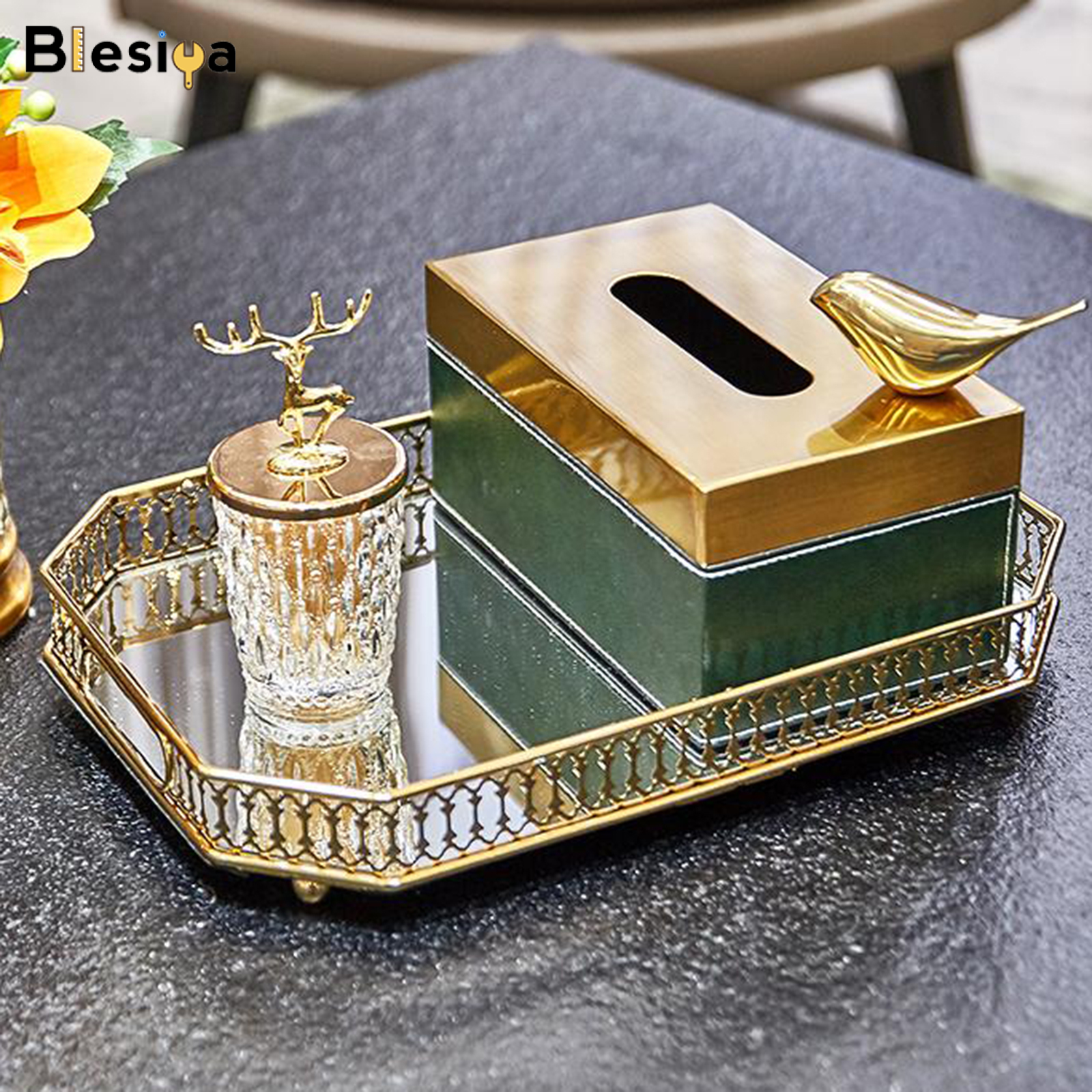 Blesiya Pha Lê Khay, Trang Trí Tổ Chức Món Tráng Miệng Phục Vụ Tấm, Trang Trí Nội Thất