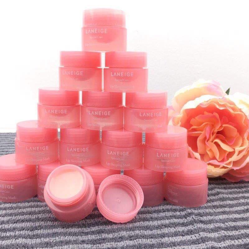 Mặt nạ ủ môi laneige giúp đôi môi luôn hồng hào mềm mịn