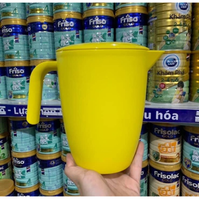 Ca nhựa có nắp - Hàng khuyến mãi Nuti