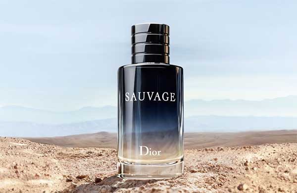Mùi hương nước hoa Dior Sauvage Eau De Toilette tươi mát, mạnh mẽ