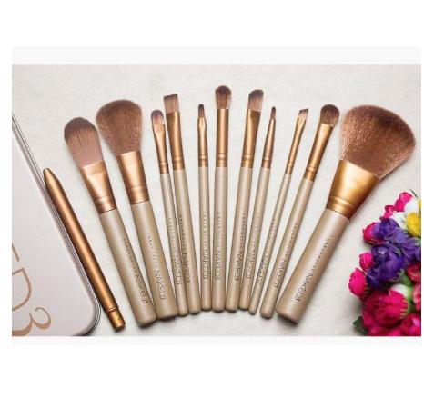 Bộ cọ trang điểm 12 cây siêu tiện lợi