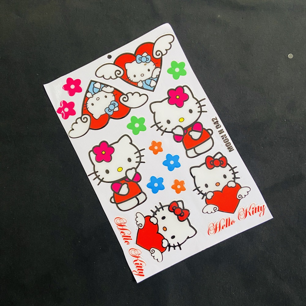 [HCM]TEM TẤM ĐỔ KEO DÁN XE HELLO KITTY SIÊU DỄ THƯƠNG (KITTY ĐỎ)
