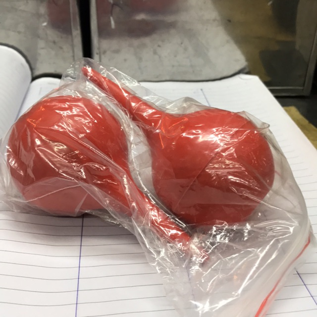 2 quả Bóng thổi bụi