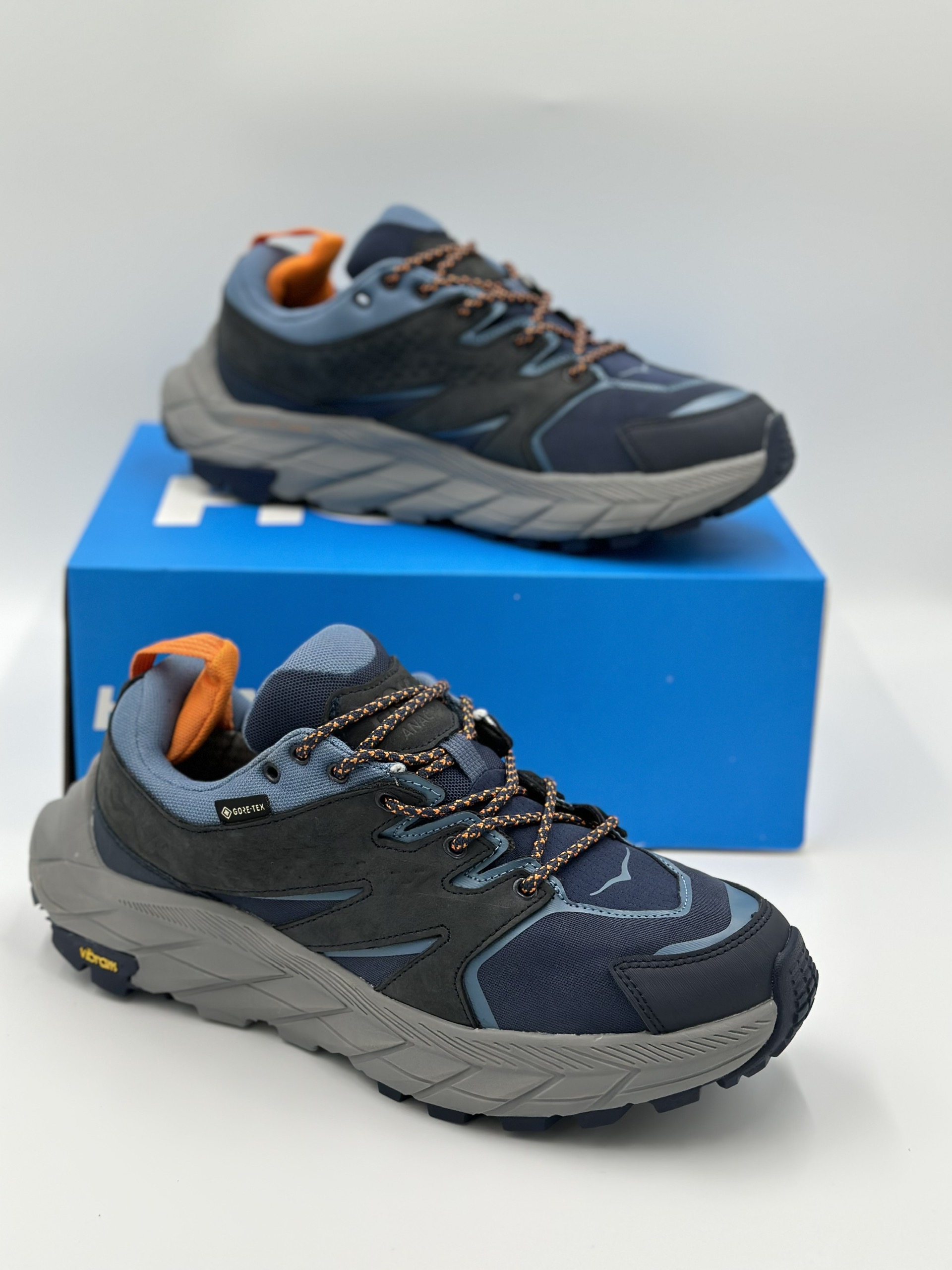 Giày Leo Núi Trekking Hoka Anacapa Low GTX - Tặng Kèm Vớ