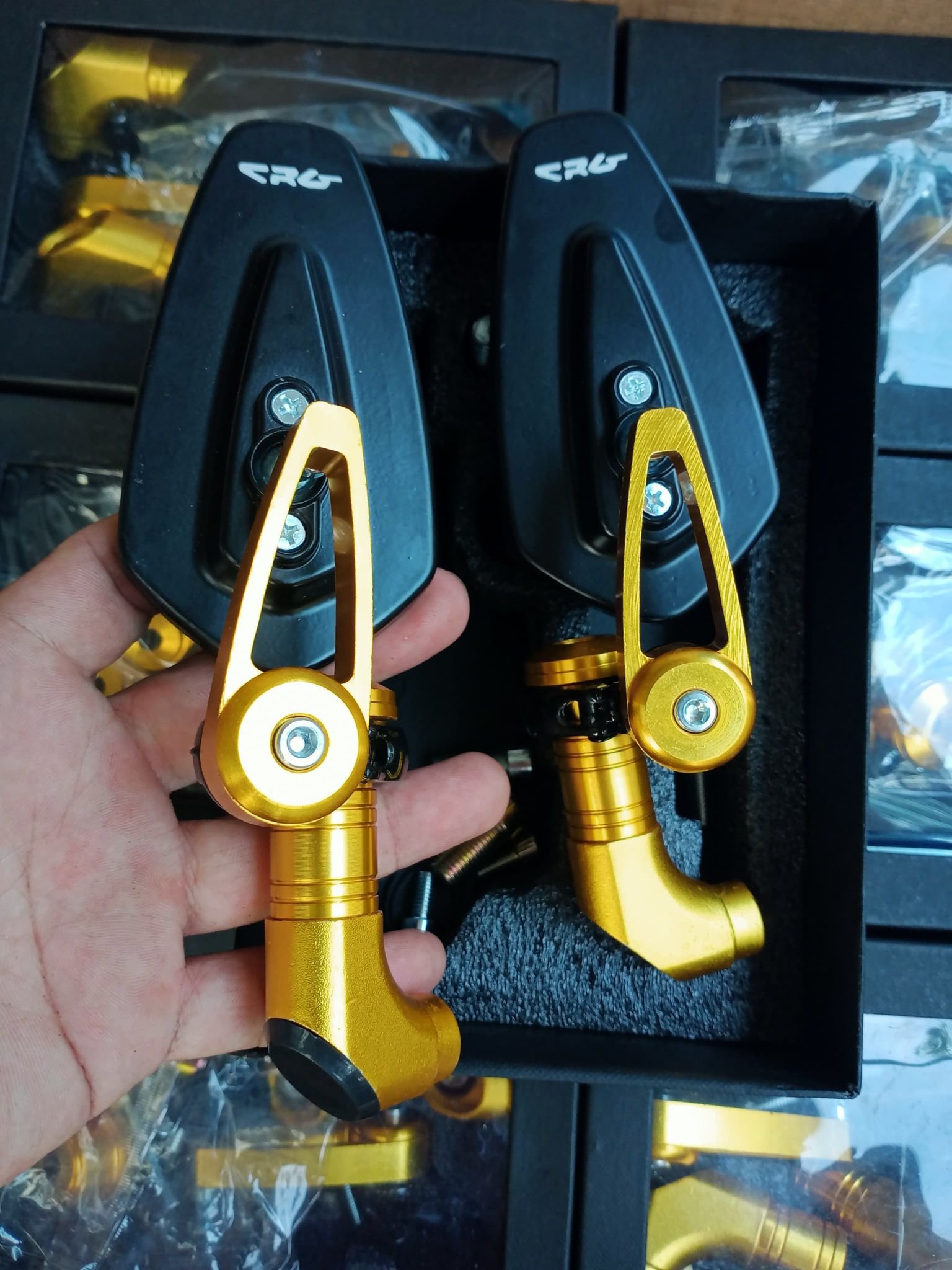 Gương gù lắp chân gương 3D..dành ch xe máy-giá 1 cai