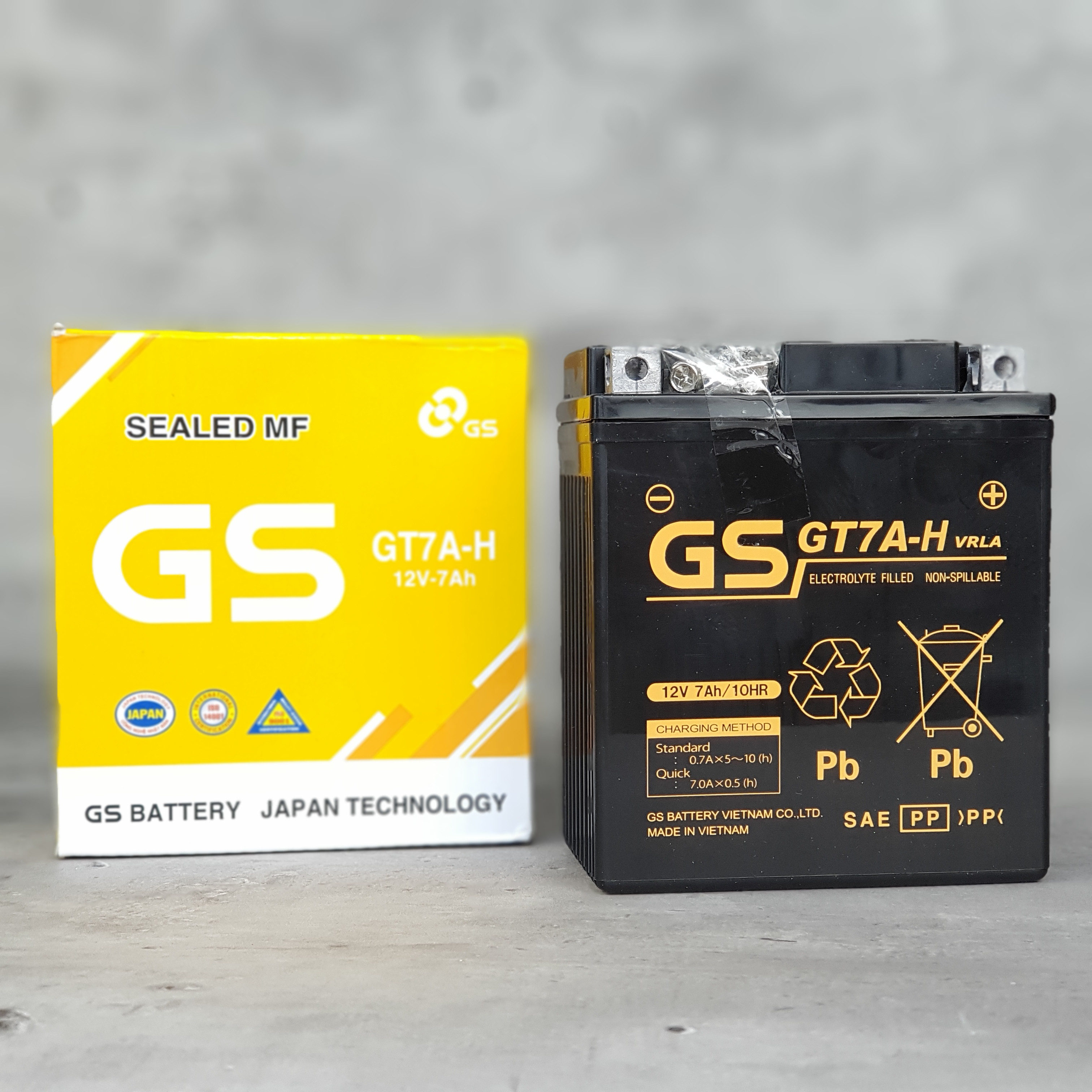 Ắc quy gs gt7a-h dùng cho xe sh ý,nvx,scr,lead110,dylan