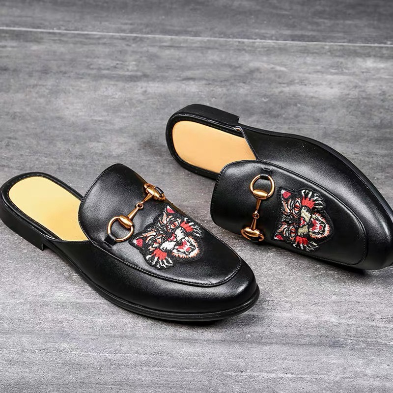 Sục da mờ mèo hổ nam