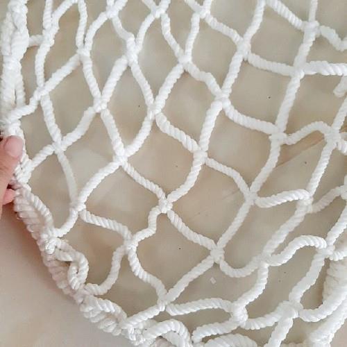 Lưới chắn giếng trời ô lưới 7x7cm . NHiều kích thước