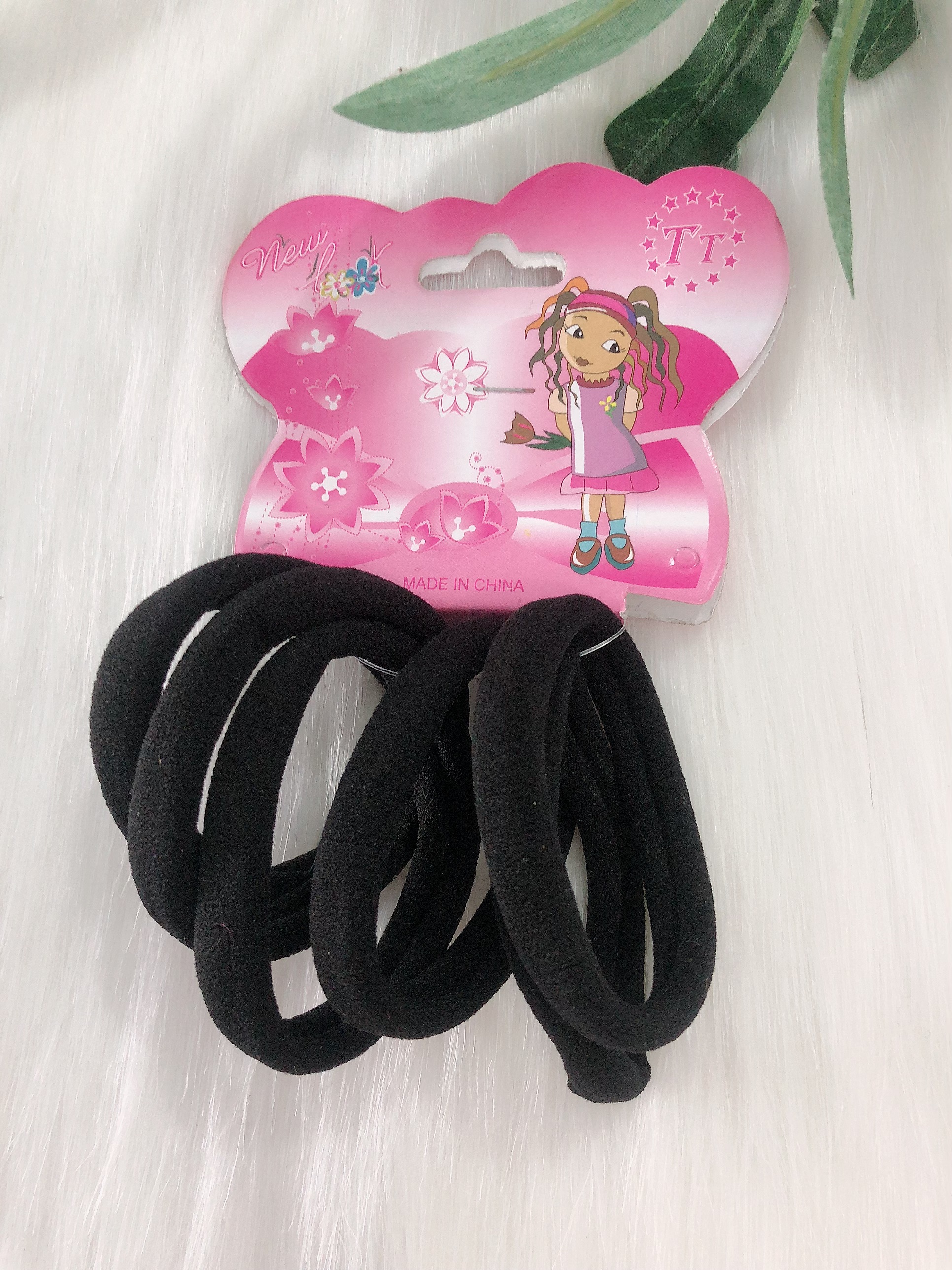 set 6 thun cột tóc trơn dễ xài, chất mịn và dai, độ co giãn tốt.