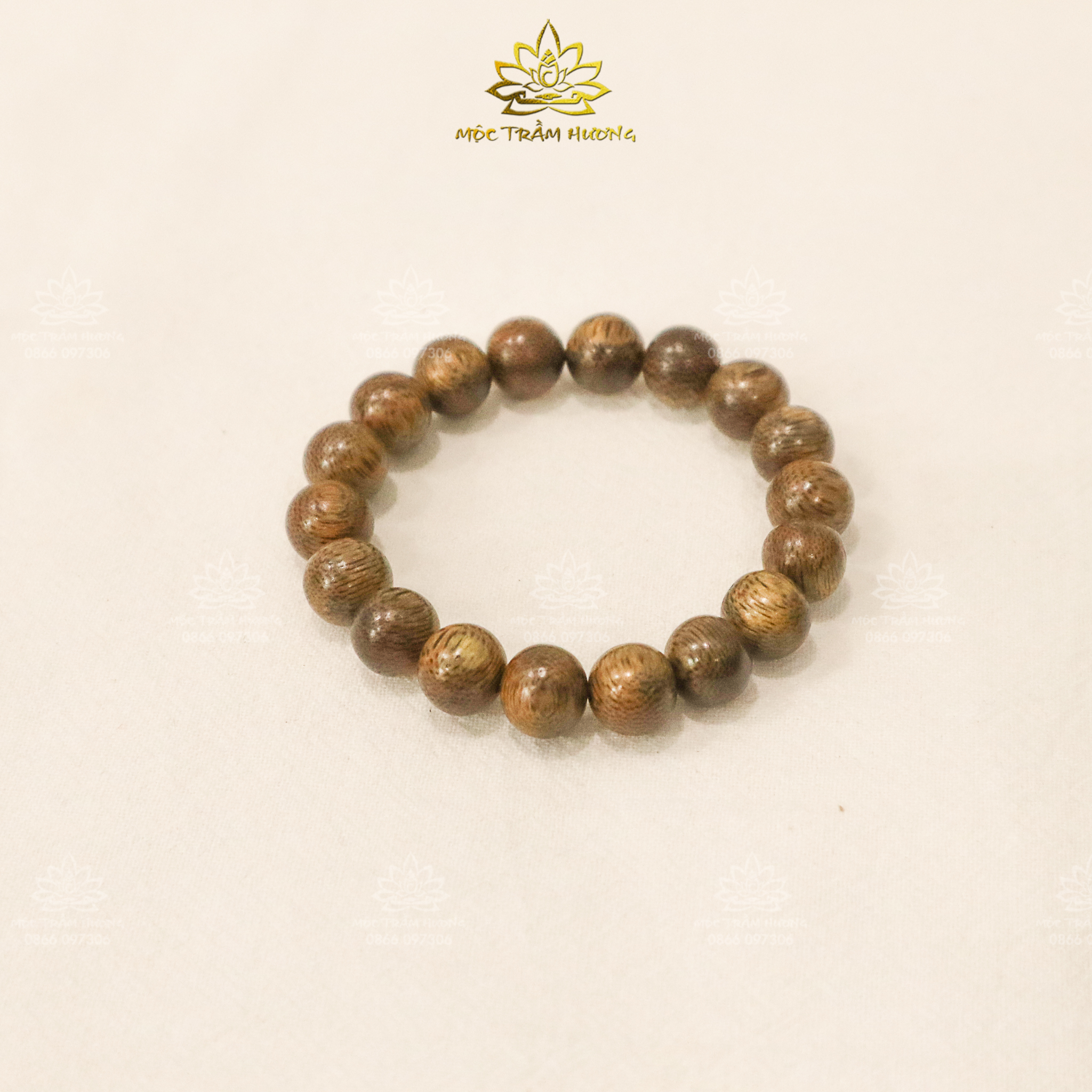 [HCM]Vòng Tay Trầm Hương Hạt Tròn Đơn Size Nữ (10 ly) Trầm Tốc Việt Tự Nhiên Mang Lại May Mắn & Tài Lộc - Hợp Mệnh (Tặng Lá Bồ Đề + Túi Đựng Vòng)
