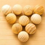 Bộ 10 bóng long não gỗ đan hương khử mùi