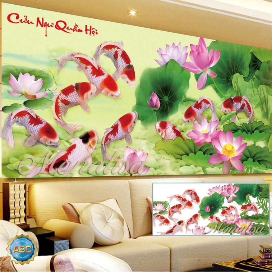 Tranh đính đá Cửu Ngư Quần Hội Y8248 kích thước 180cm x 85cm. Màu sắc tươi tắn, hạt đá ABC cao cấp.Vải chart in chuẩn 100%, hạt đá chất lượng cao Phụ kiện đầy đủ, in màu chính xác.