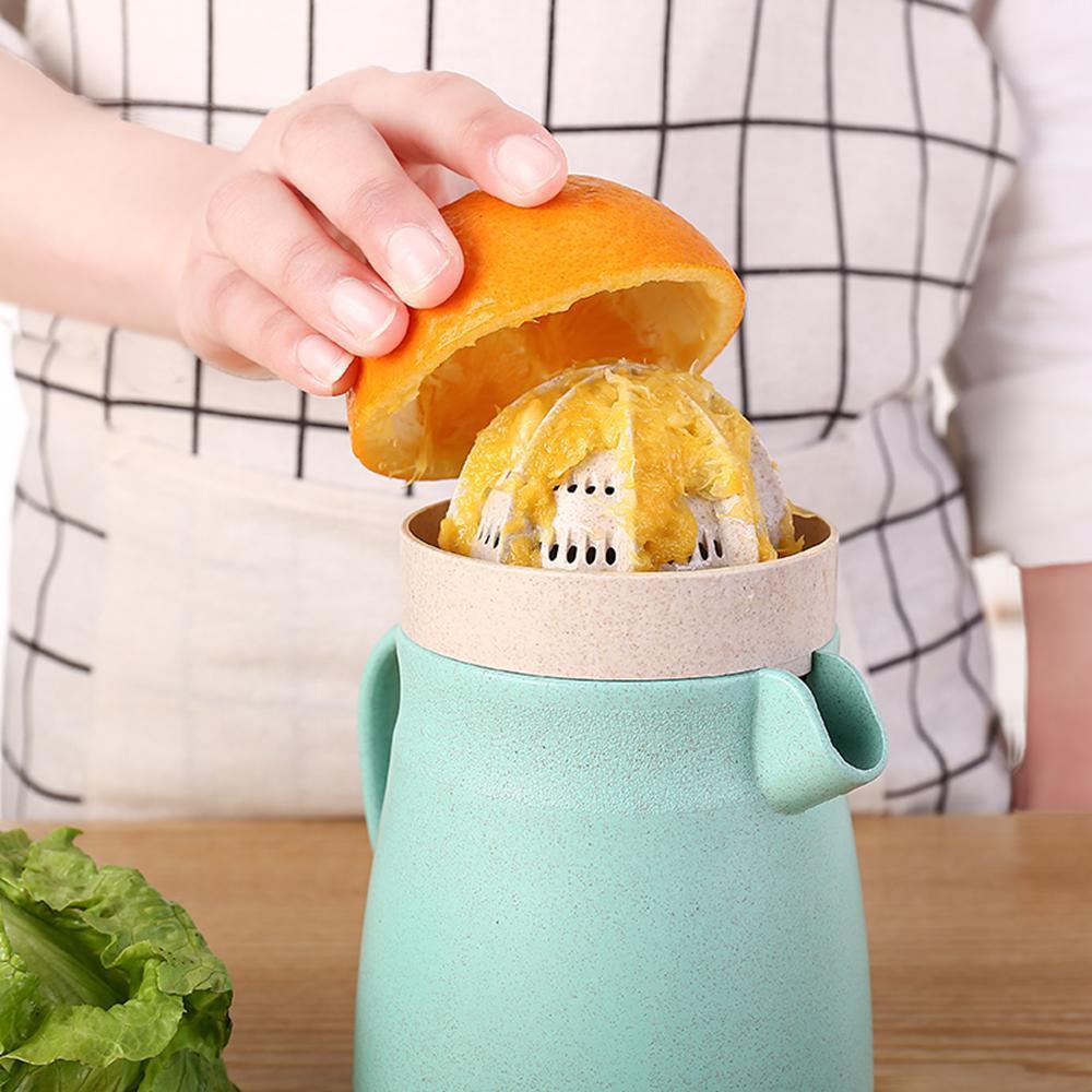 Vắt Cam & Ép Trái Cây-Dùng Tay - Là Bình Có Quai - Chất Liệu Bằng Lúa Mạch KamiHome (45A55)