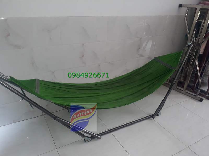 Khung võng sắt lớn phi 32 sơn chống` trầy