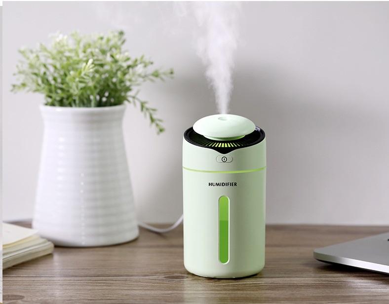 Máy Khuếch Tán Tinh Dầu Ô Tô Hàng Cao Cấp